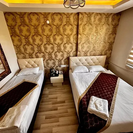 Seven Park Hotel