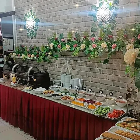 Hotel Seven Park 2*