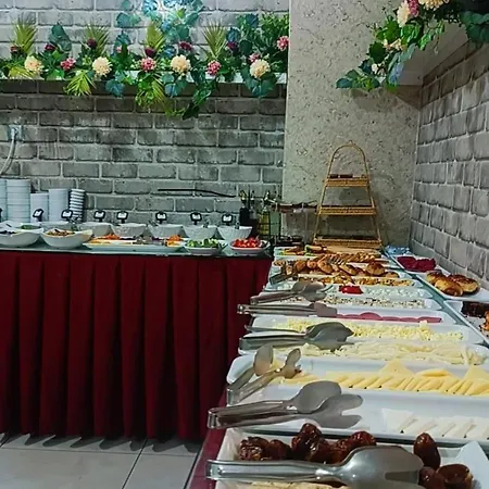 Seven Park Hotel 2*